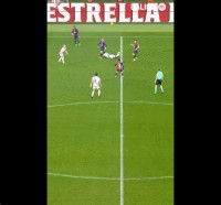 魔术师🪄佩德里大师级控球戏耍对手，我仿佛看到了小白！