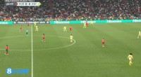 西班牙领先！葡萄牙门前解围失误，祖比门迪破门