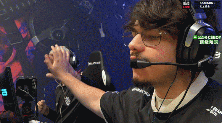 🎮GOAT回归!s1mple大狙狂杀口吐莲花 FaZe战胜Legacy即将晋级